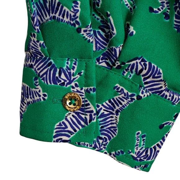 Lilly Pulitzer Sea View Button Front Top Size XS Green Blue Zebra Print Resort - Picture 7 of 10